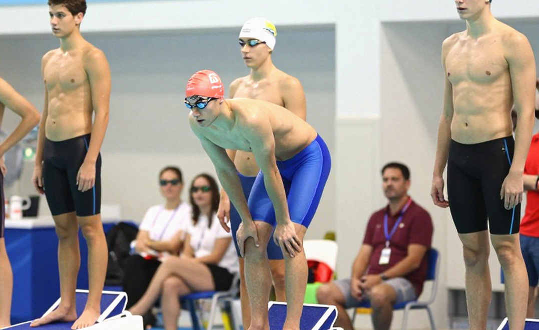 Sam Nauman và bản đồ con đường từ hồ bơi YMCA đến NCAA Division I: Phân tích chuyên sâu về thương vụ tuyển sinh bơi lội đang gây chú ý